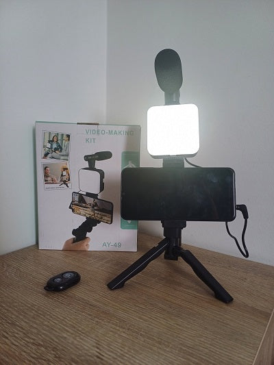 TRIPODE PARA FOTOS Y VIDEOS REF AY-49
